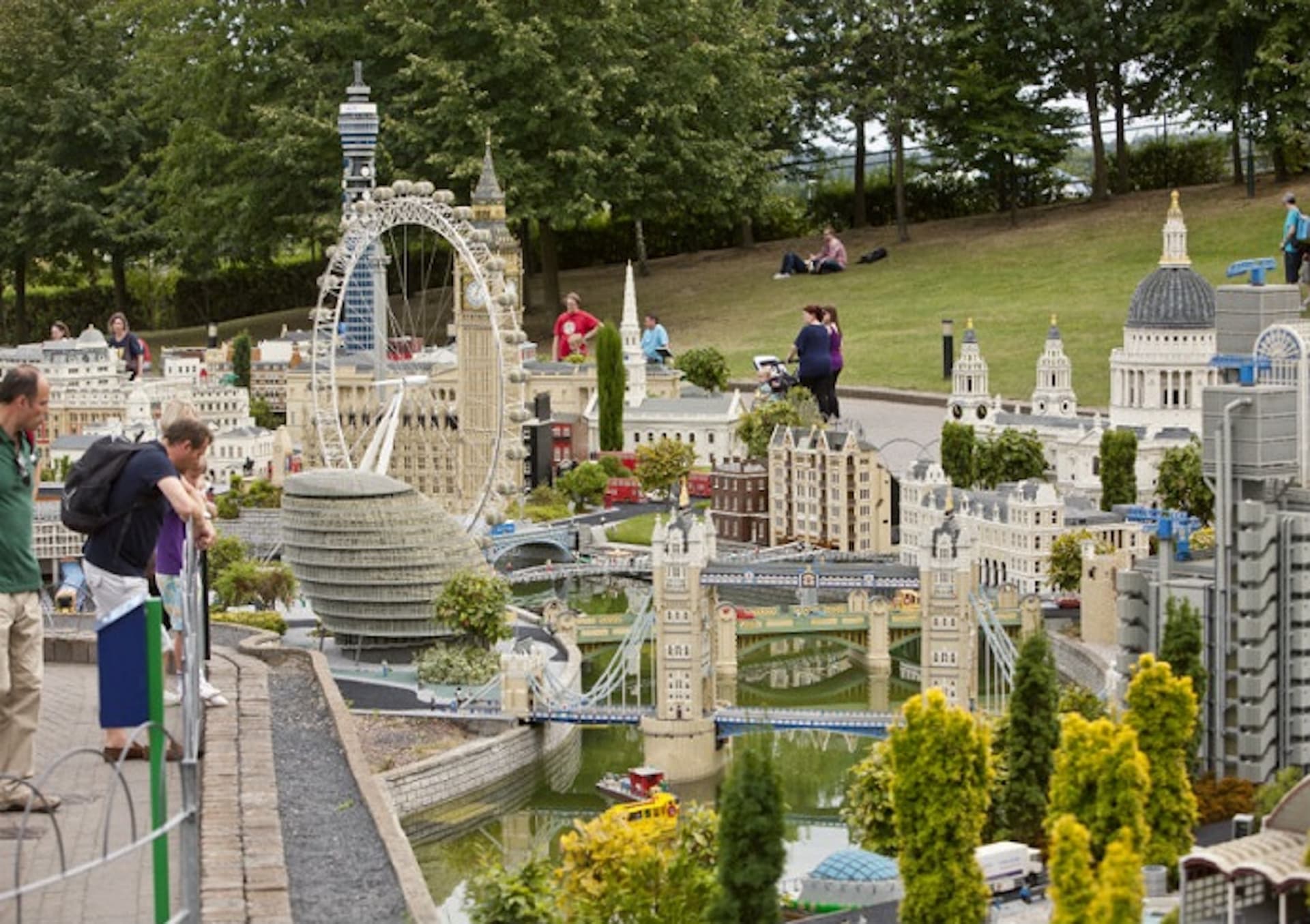 LEGOLAND Windsor Resort Ticket - image 4