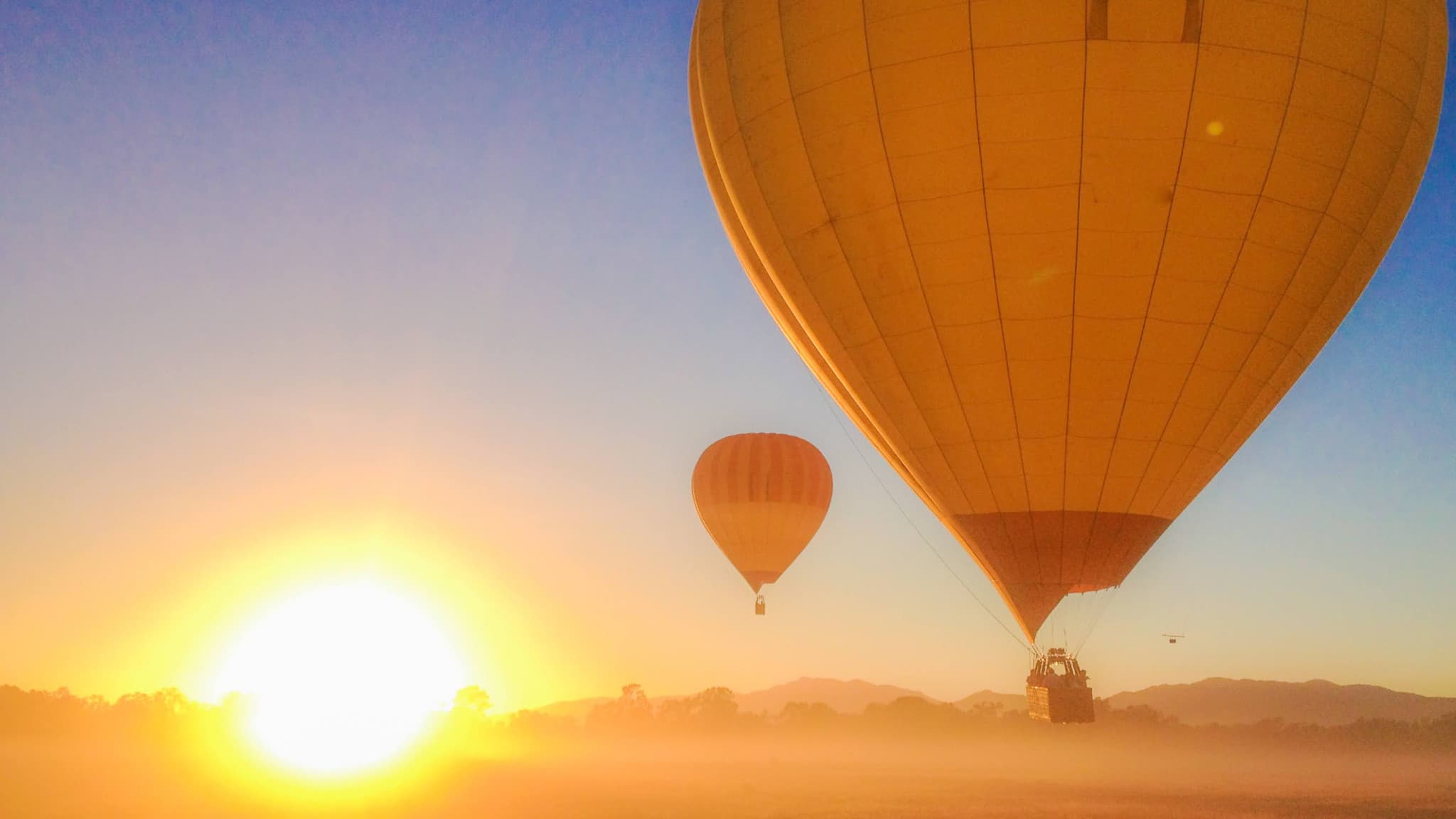 Cairns Hot Air Balloon Flight with Sparkling Wine and Optional Round Trip Transfer - image 6