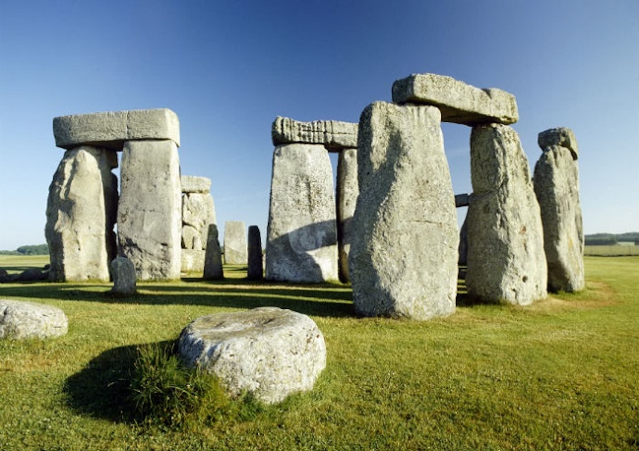 Windsor Castle and Stonehenge Tour from London - image 4