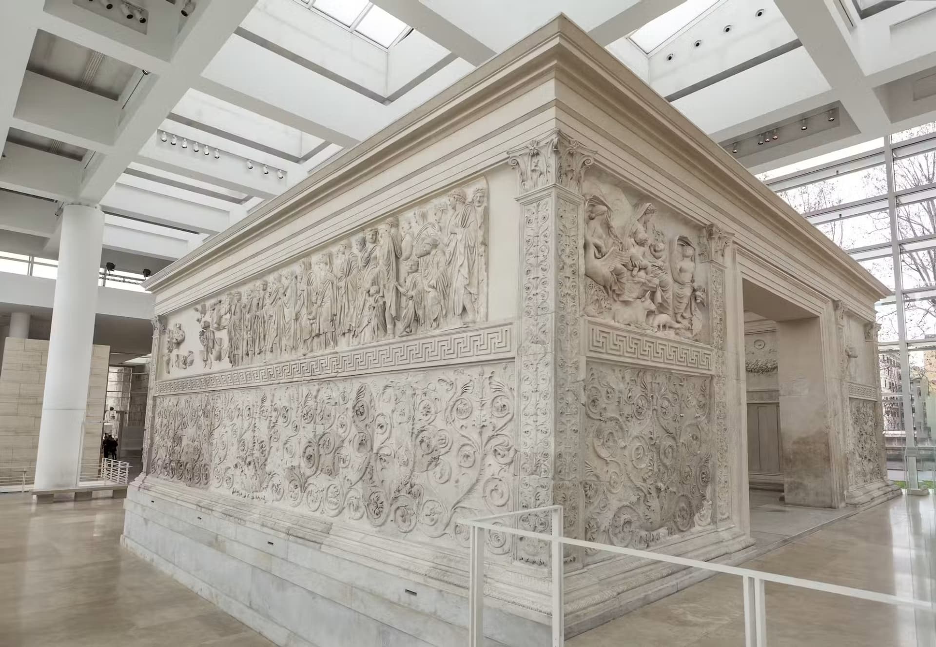 Entrada al Museo del Ara Pacis - imagen 8