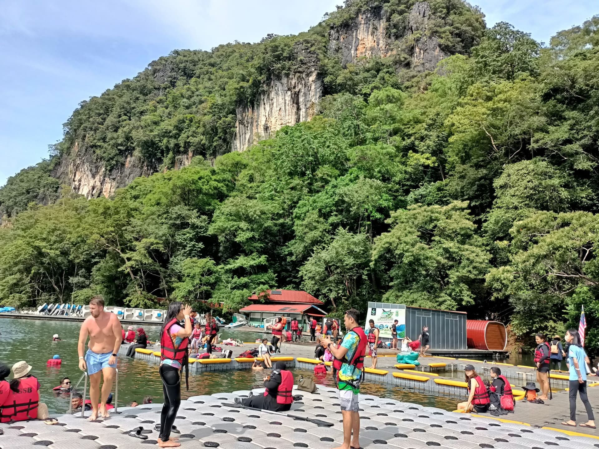 Langkawi Island Hopping Tour by Speedboat - image 3