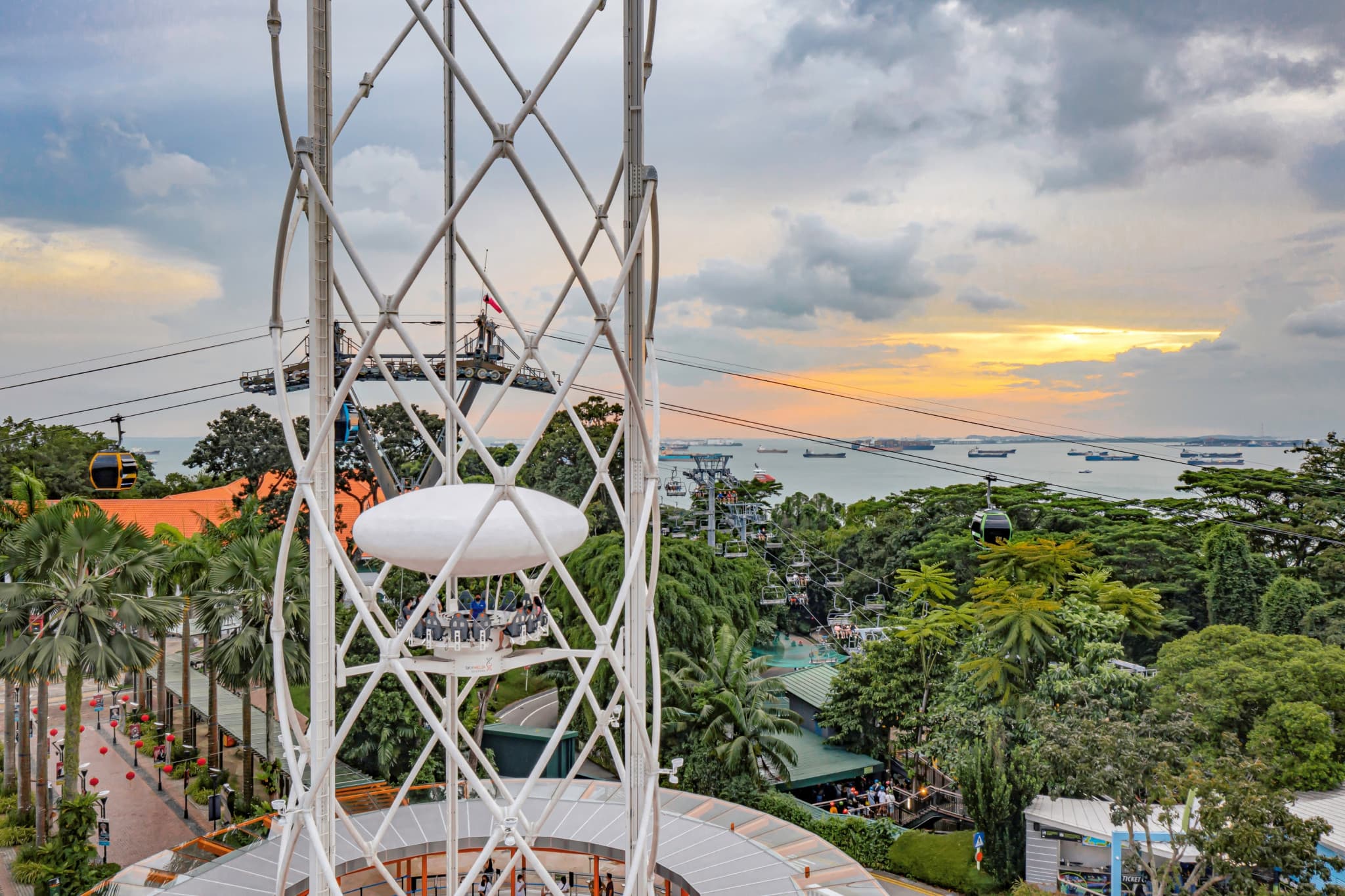 SkyHelix Sentosa Ticket - Singapore's Highest Open-Air Panoramic Ride - image 6