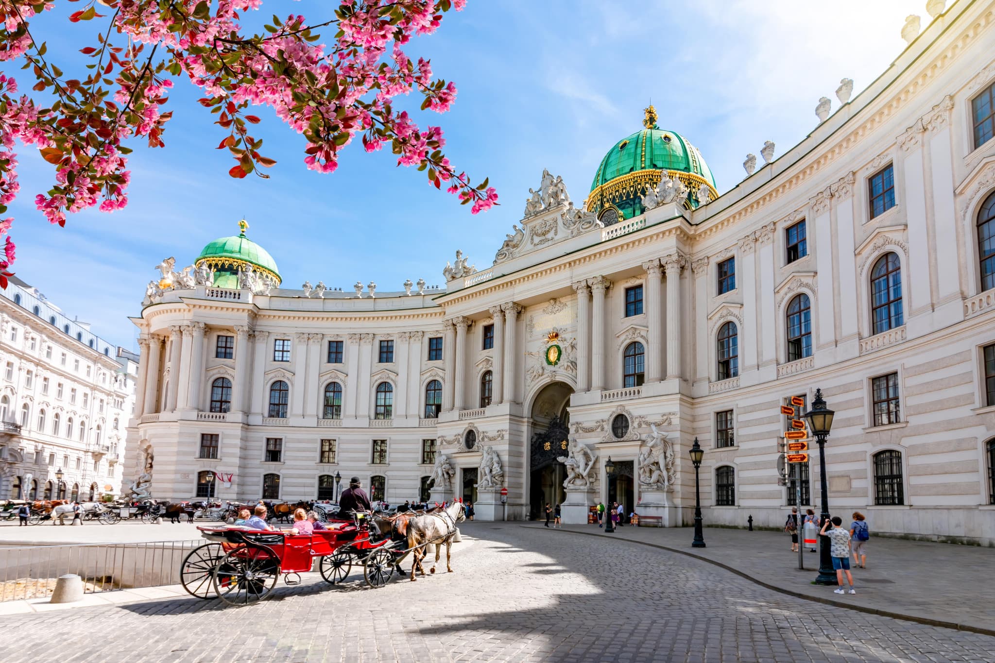 Hofburg Palace, Gardens, and Sisi Museum Skip-the-Line Guided Tour - image 2