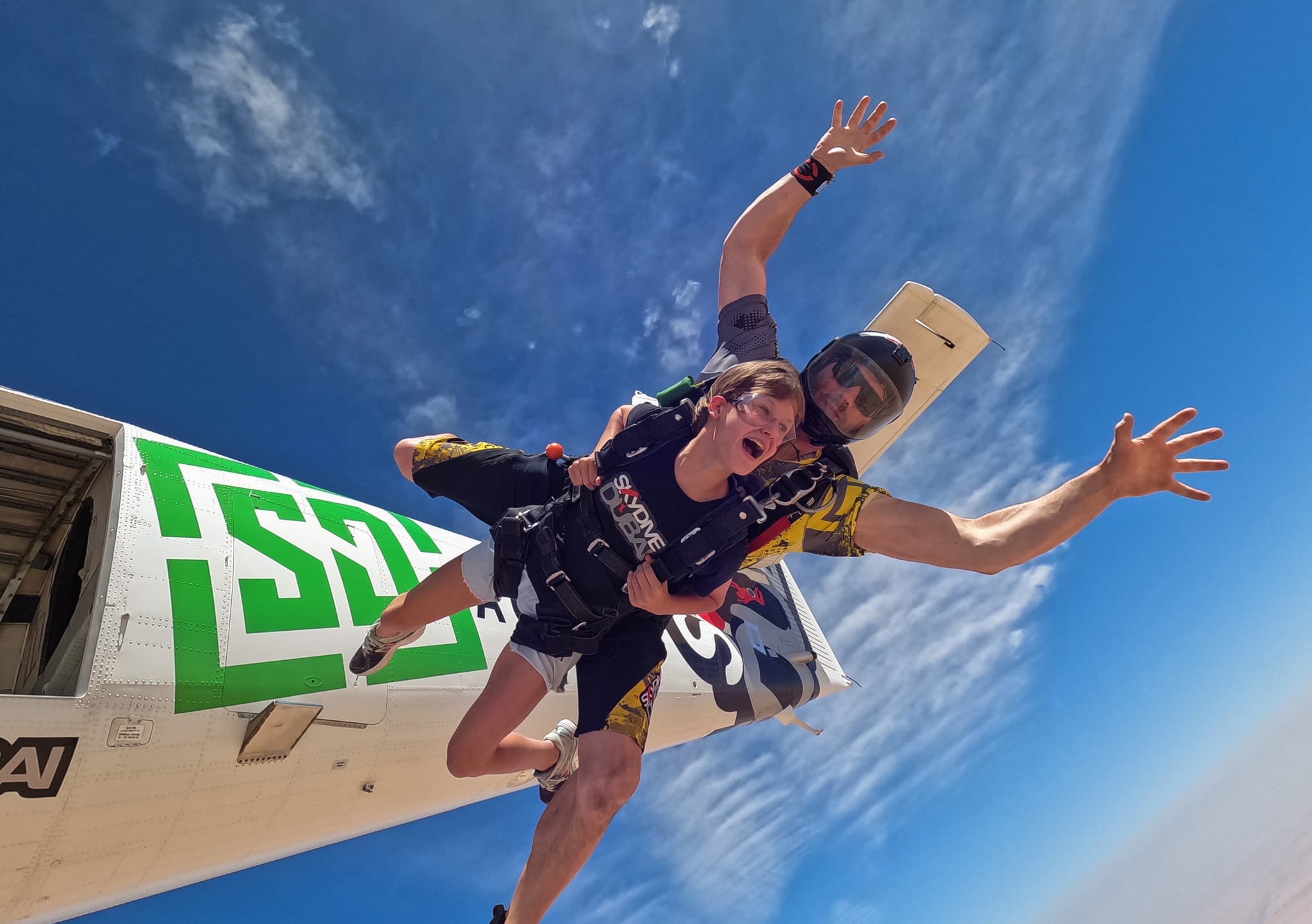 Skydive Dubai Tandem Skydiving Experience - image 9