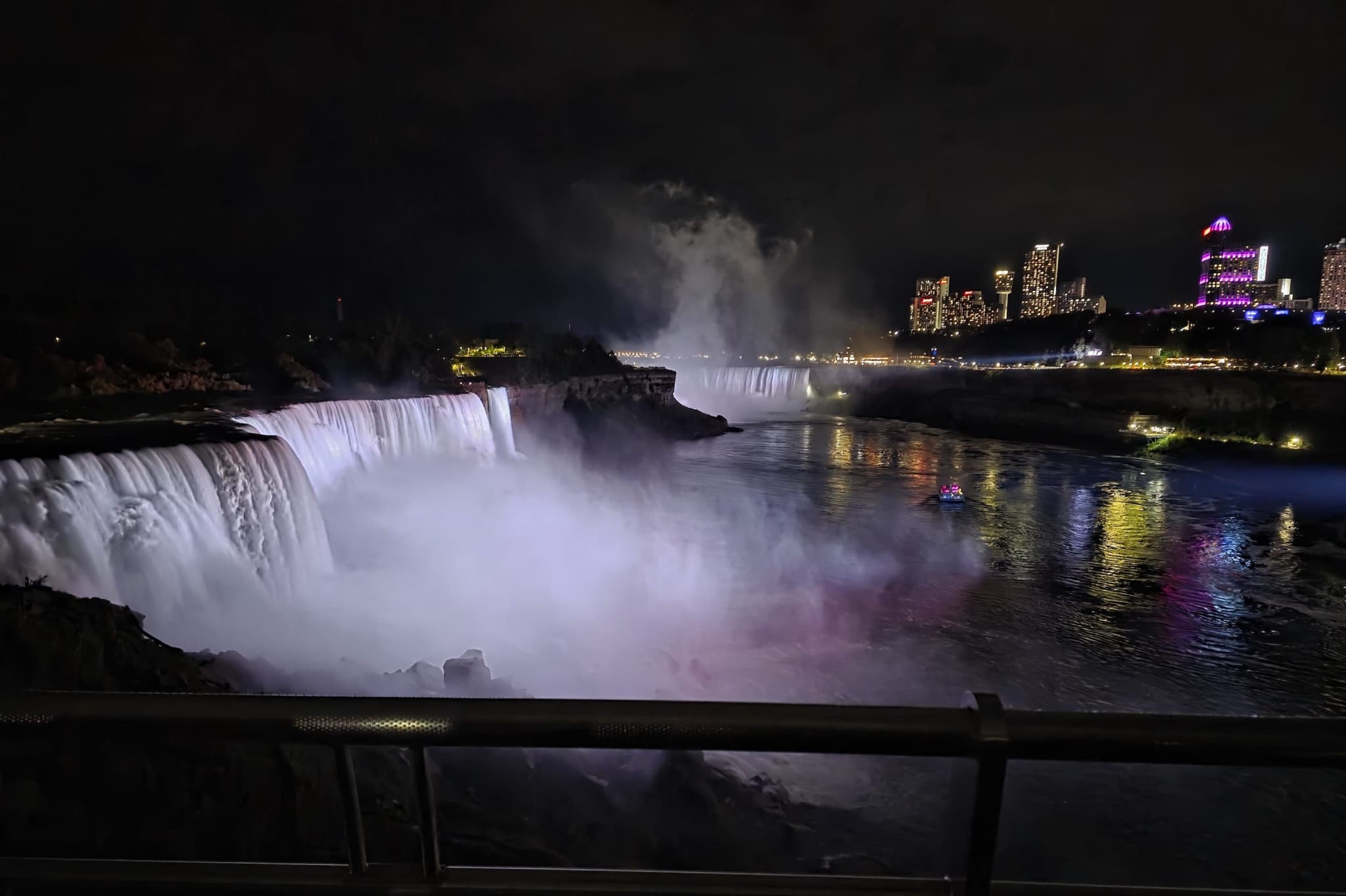 Niagara Falls USA: Night Illumination Tour & Optional Maid of the Mist - image 3