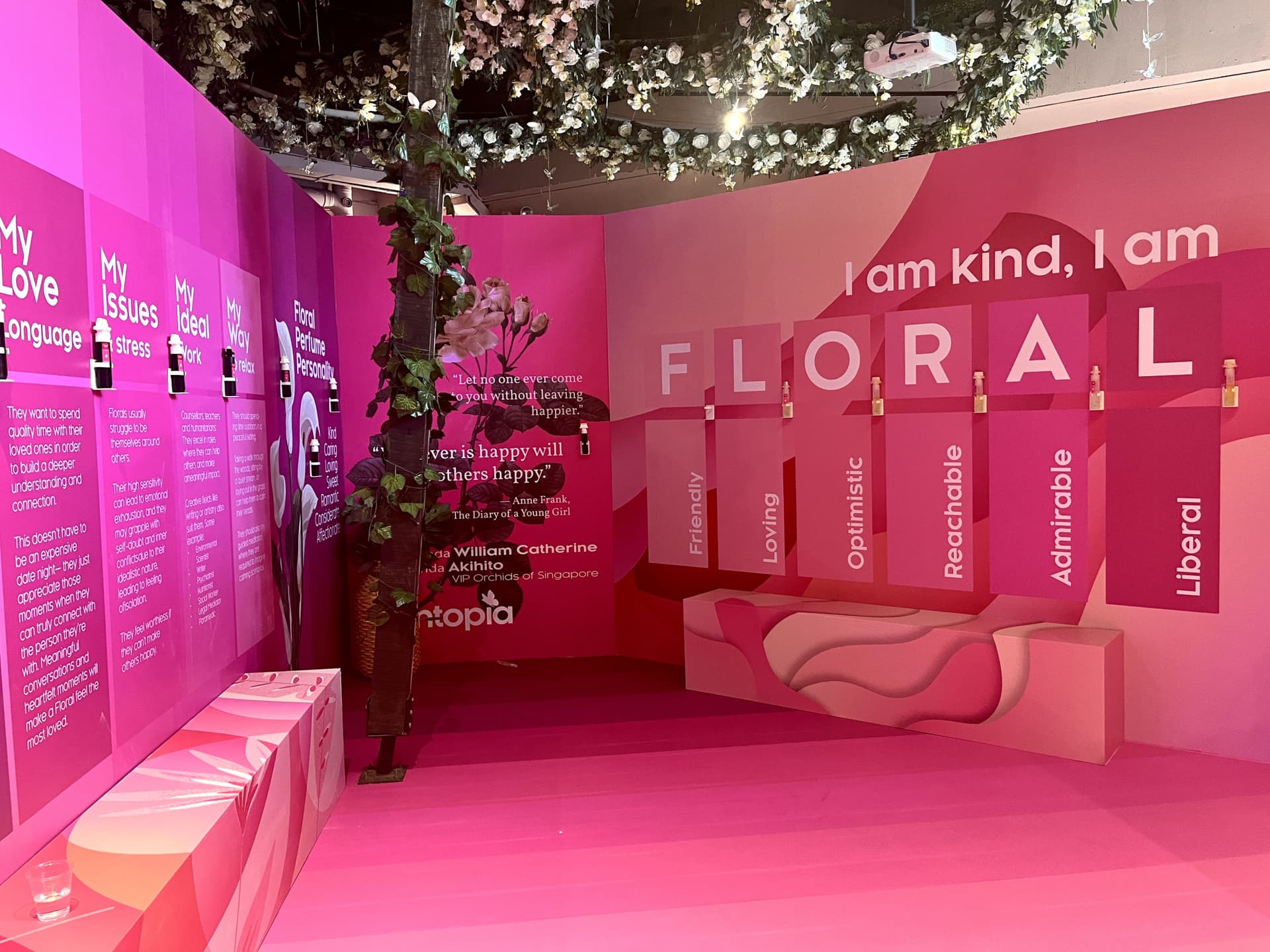 Taller de creación de perfumes en Scentopia Sentosa - imagen 6