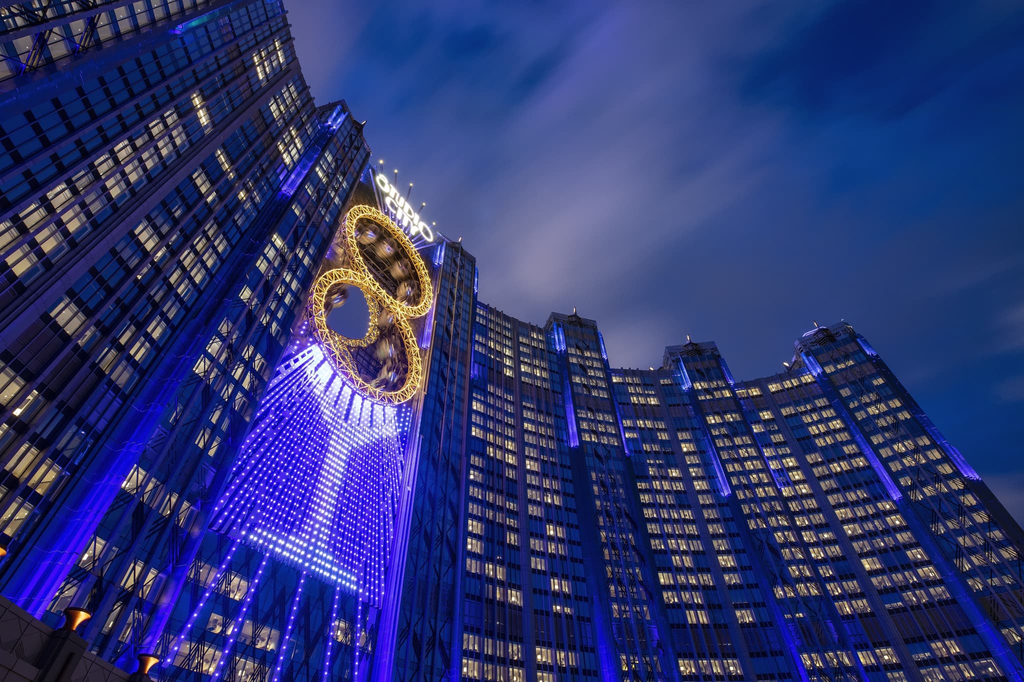 Studio City Macau Golden Reel Ferris Wheel - image 11