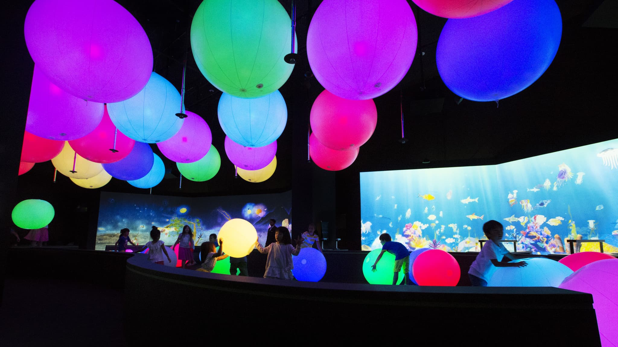 COMBO: Gardens by the Bay + Marina Bay Sands SkyPark Observation Deck + ArtScience Museum Tickets - image 11
