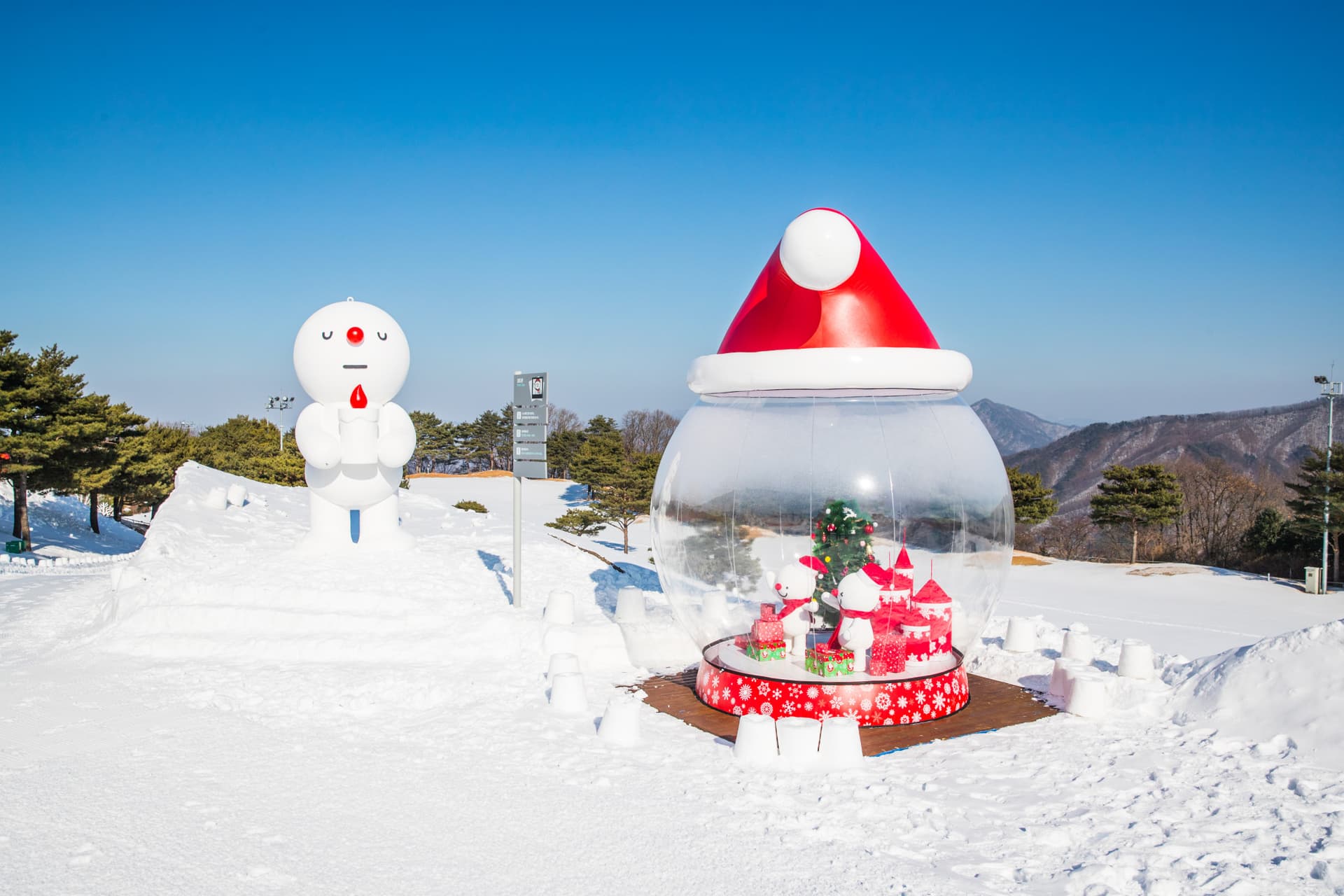 Vivaldi Park Winter Ski and Eobi Ice Valley Day Tour from Seoul - 이미지 13