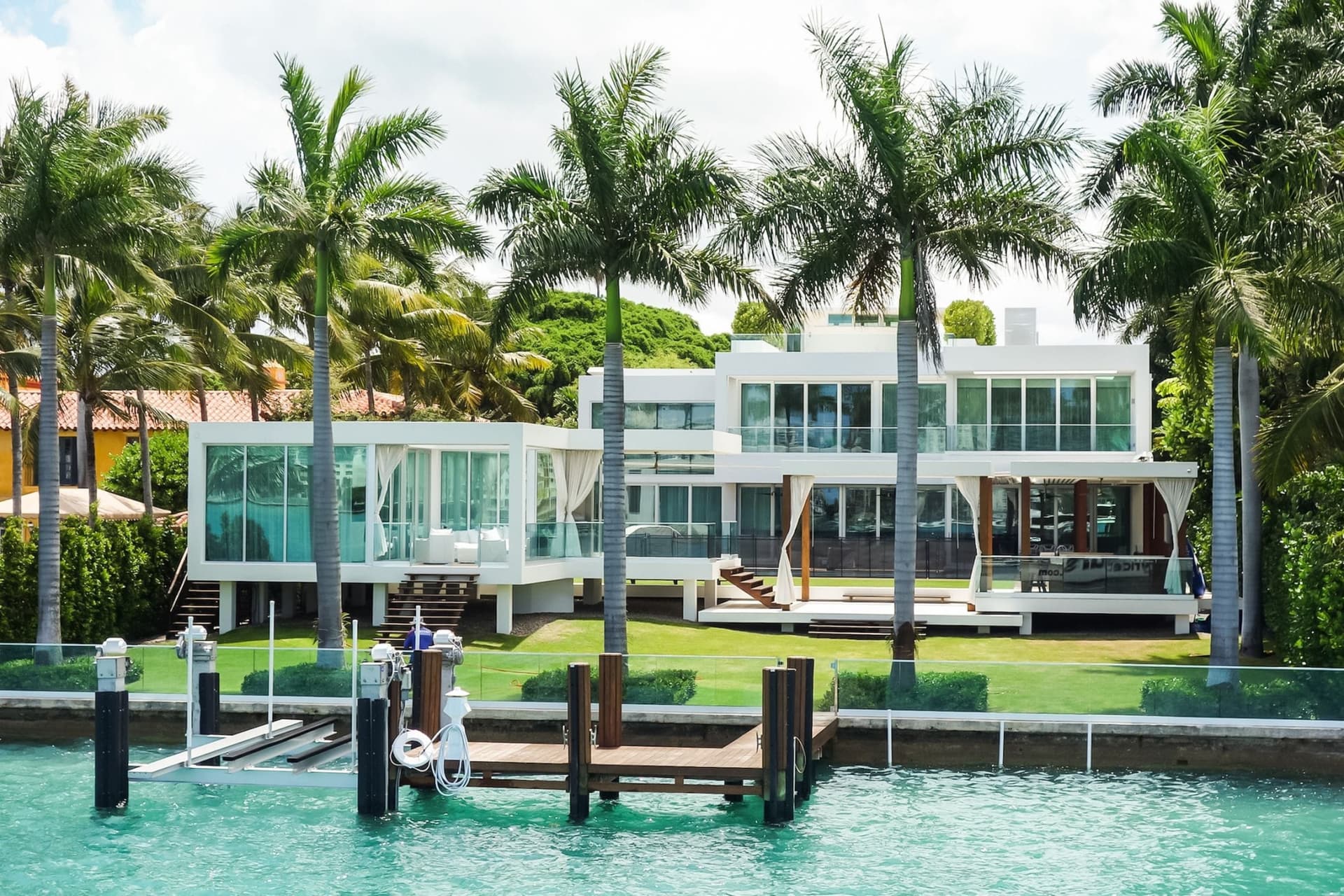 Miami Skyline Cruise of Millionaires’ Homes and Biscayne Bay - image 7