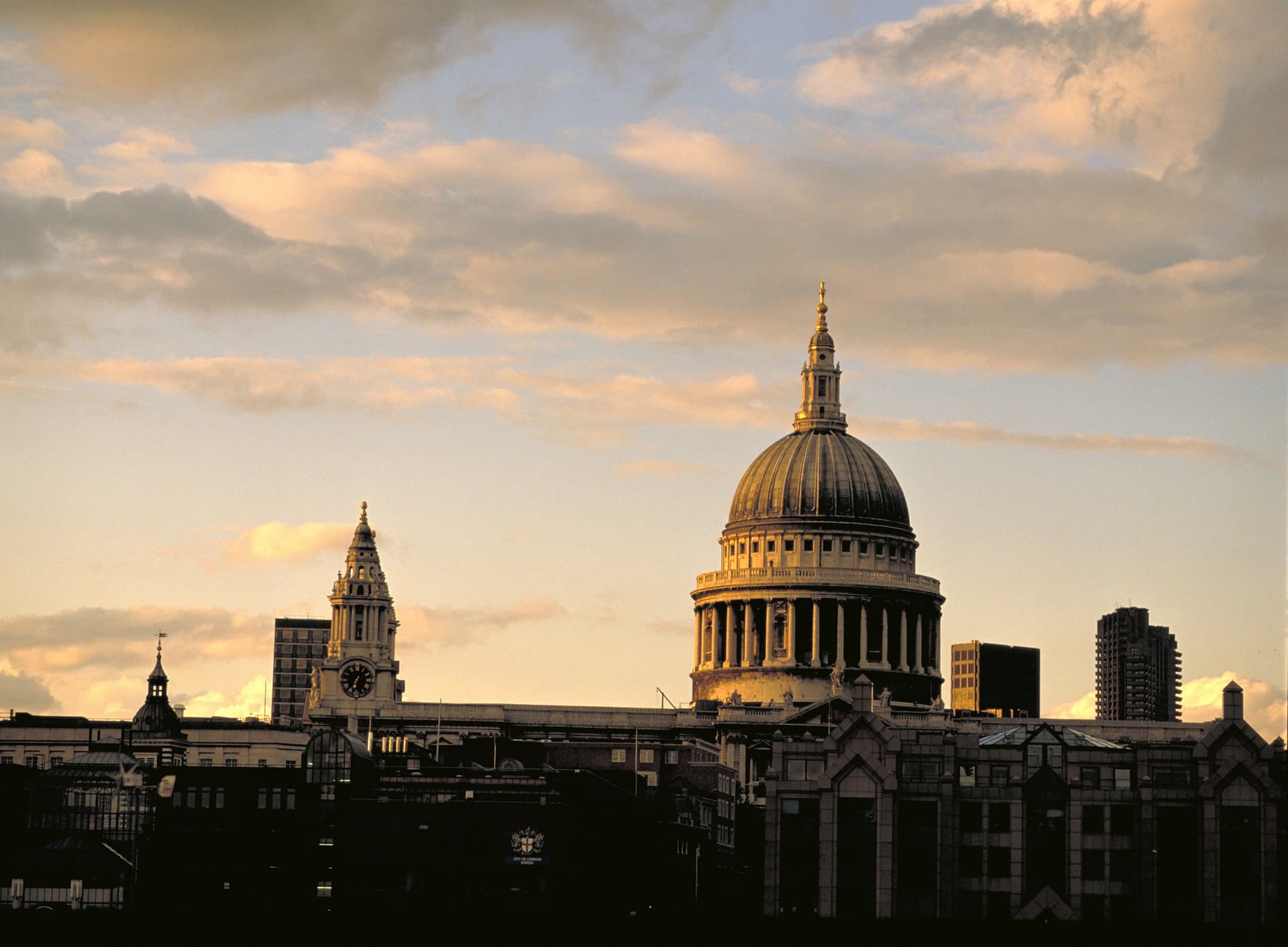 Full Day London with Changing of the Guard and Thames River Cruise - image 7