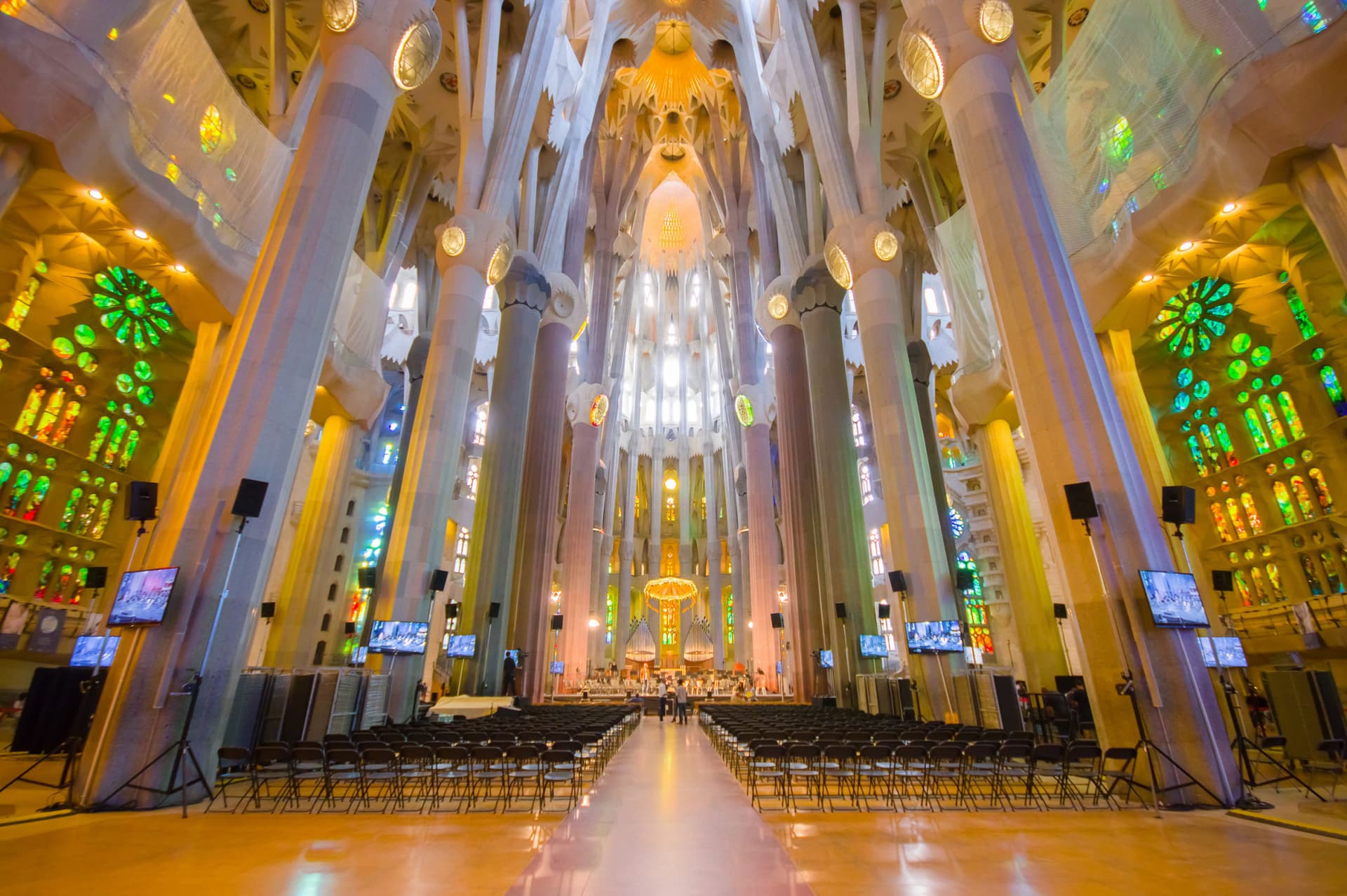 Go City Barcelona Explorer Pass: Ahorre hasta un 50% en atracciones - imagen 2