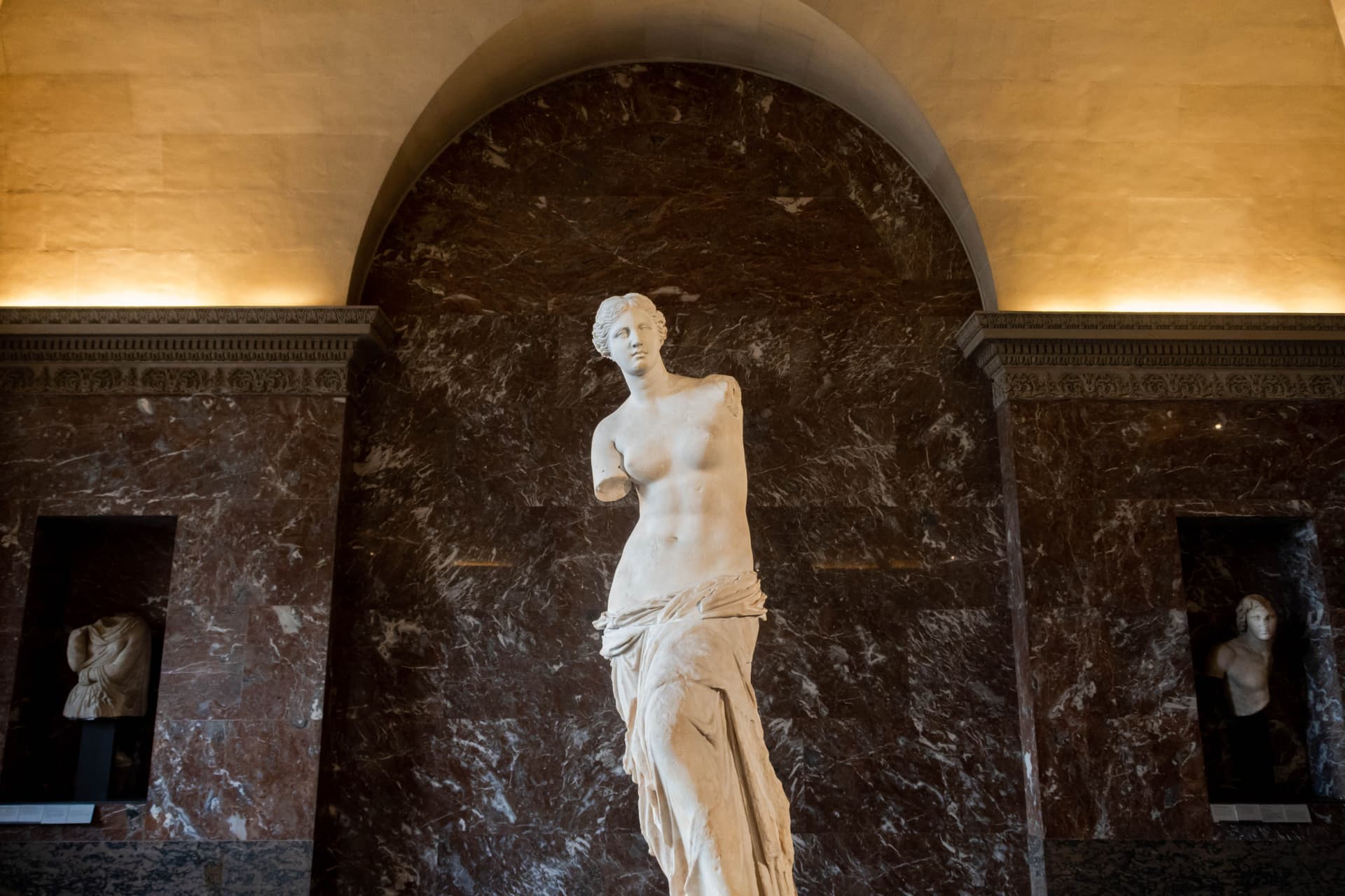 Entrada al Museo del Louvre - imagen 11