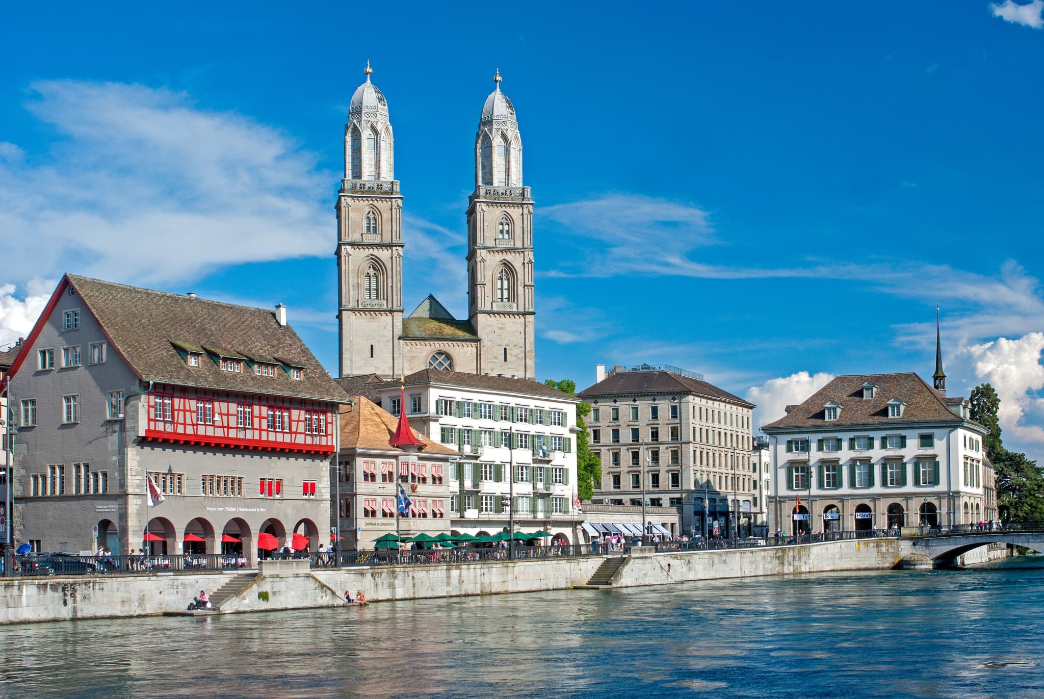 Zurich City Tour with Cruise and Lindt Home of Chocolate - main image
