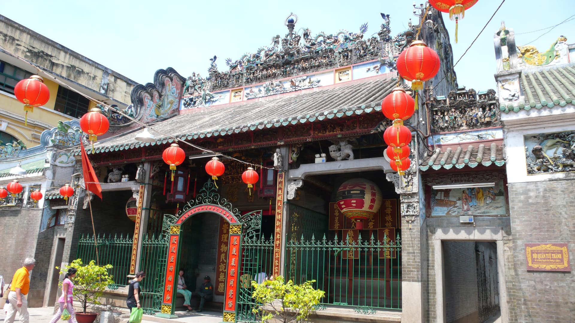 Tour de medio día por la ciudad de Ho Chi Minh: Palacio de la Independencia, catedral de Notre Dame, pagoda Thien Hau - imagen 7