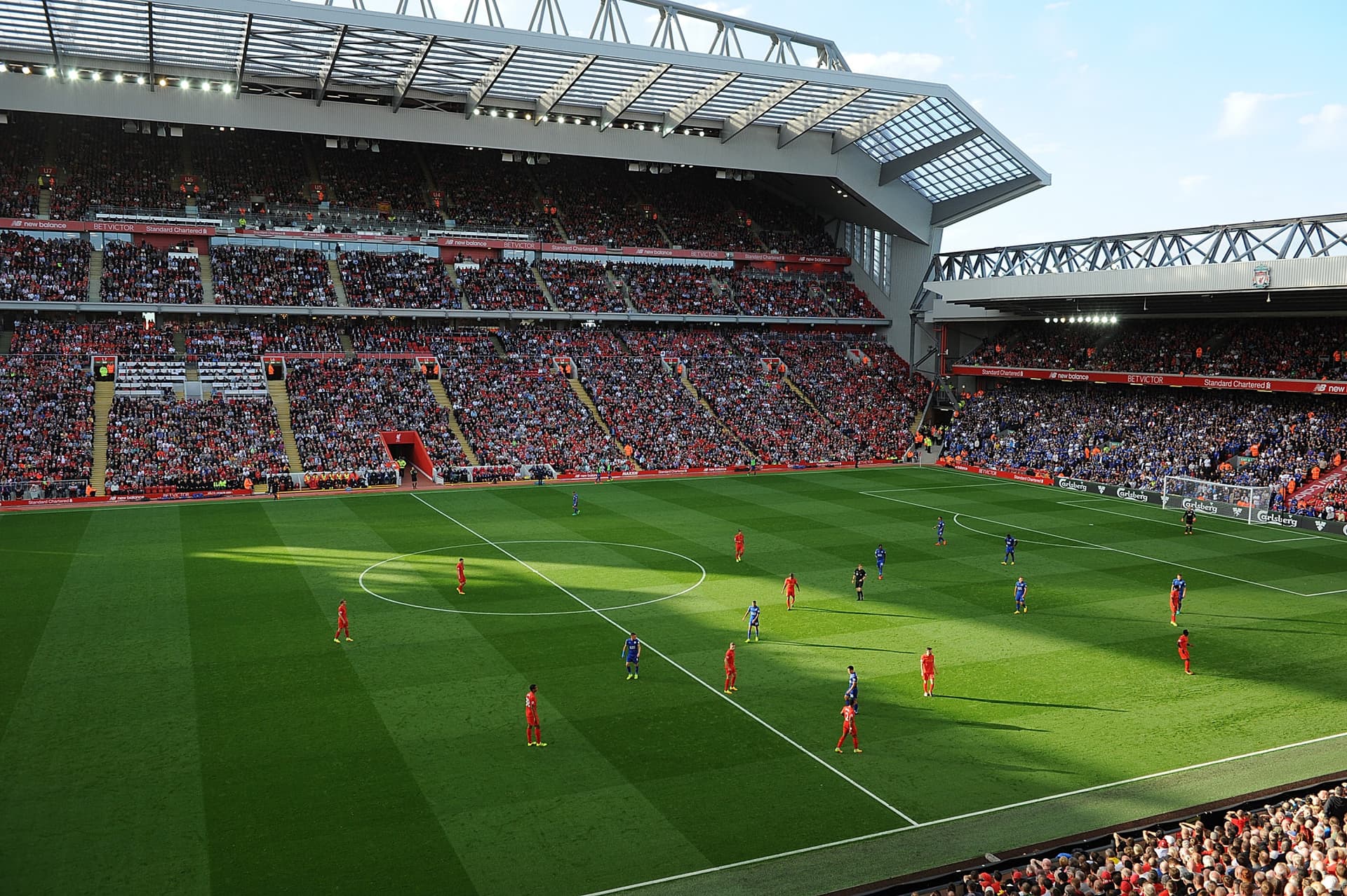 Entrada para partido de la Premier League del Liverpool FC en el estadio Anfield - imagen 3