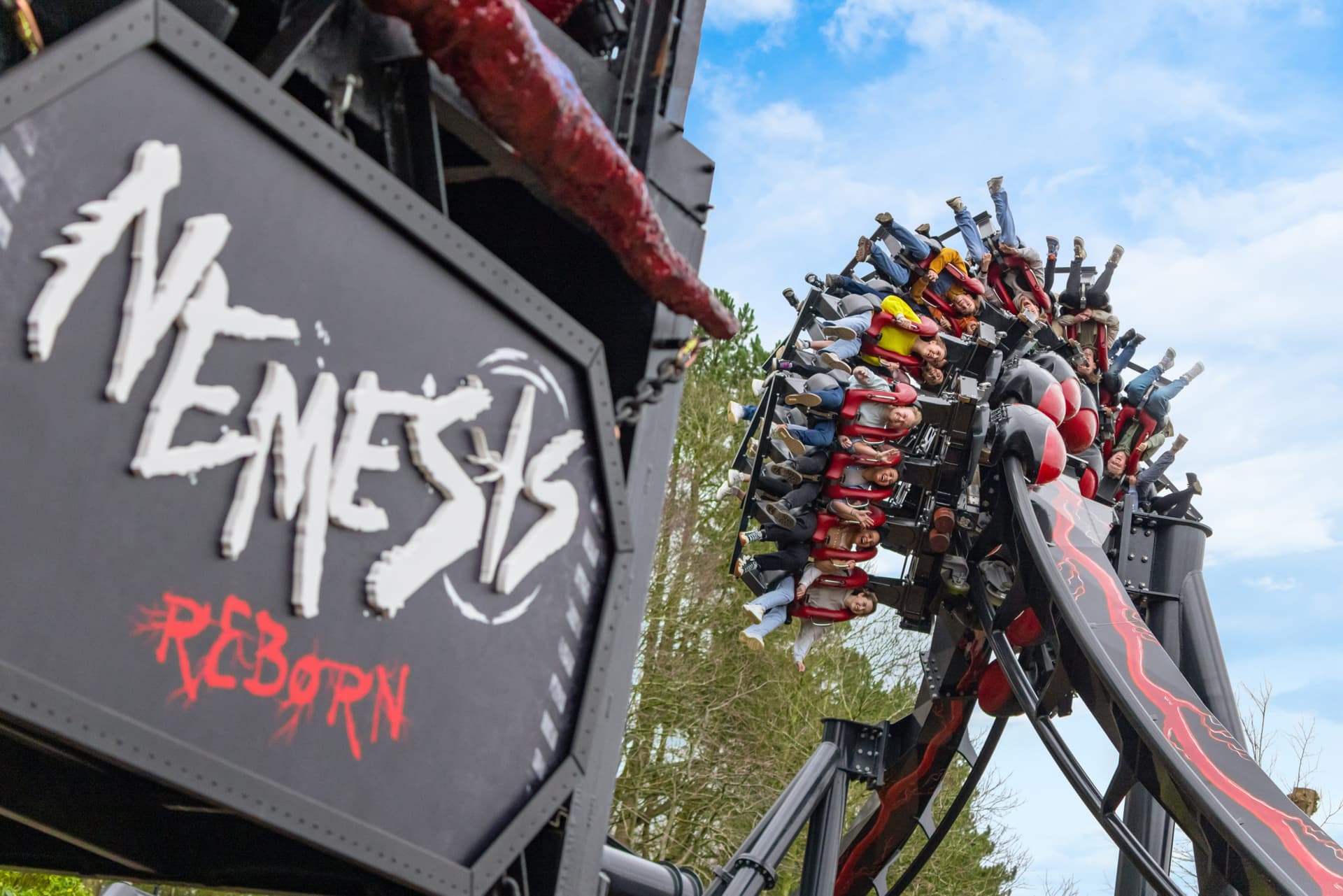 Alton Towers Ticket - image 3