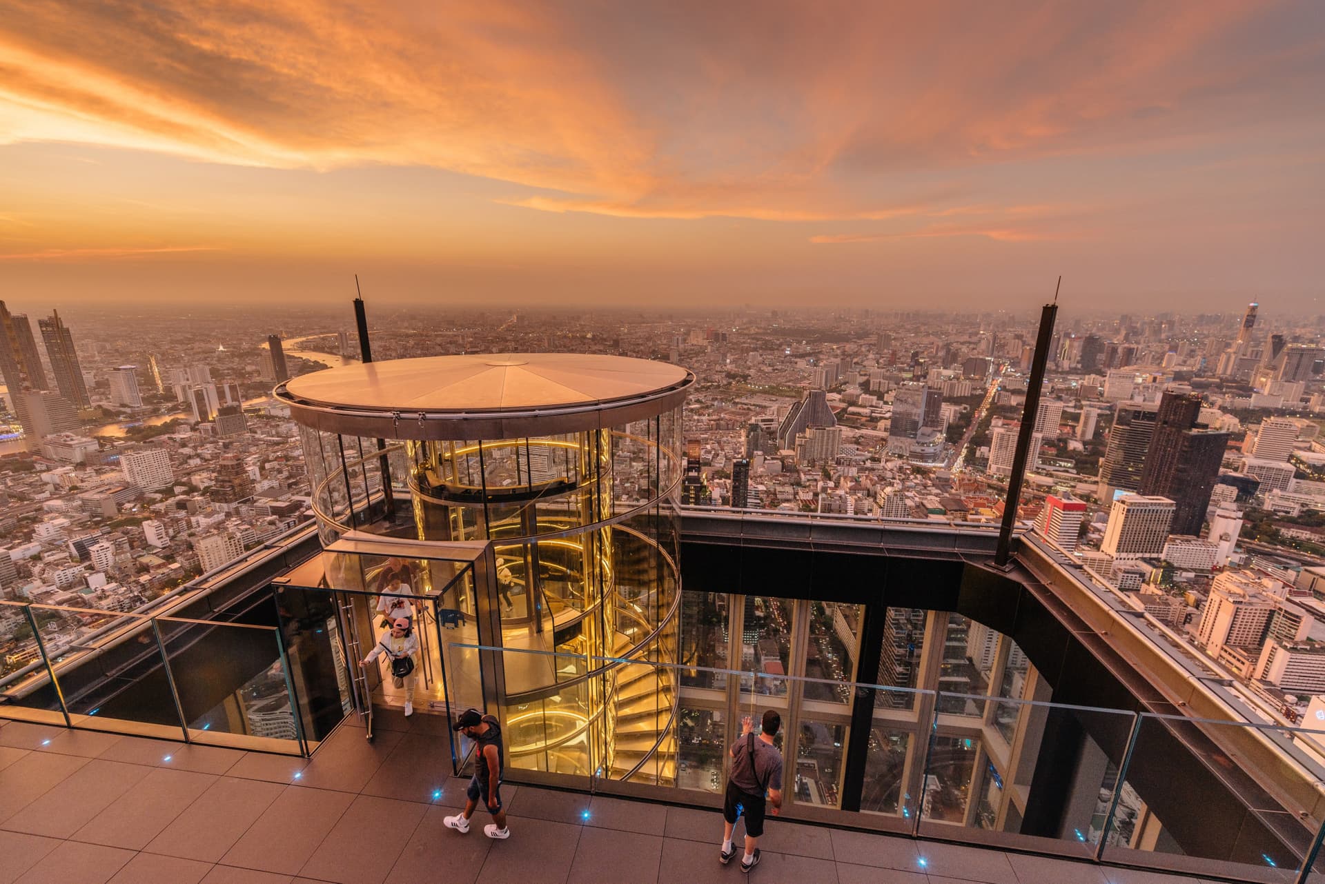 Entrada a la plataforma de observación Mahanakhon SkyWalk - imagen 5