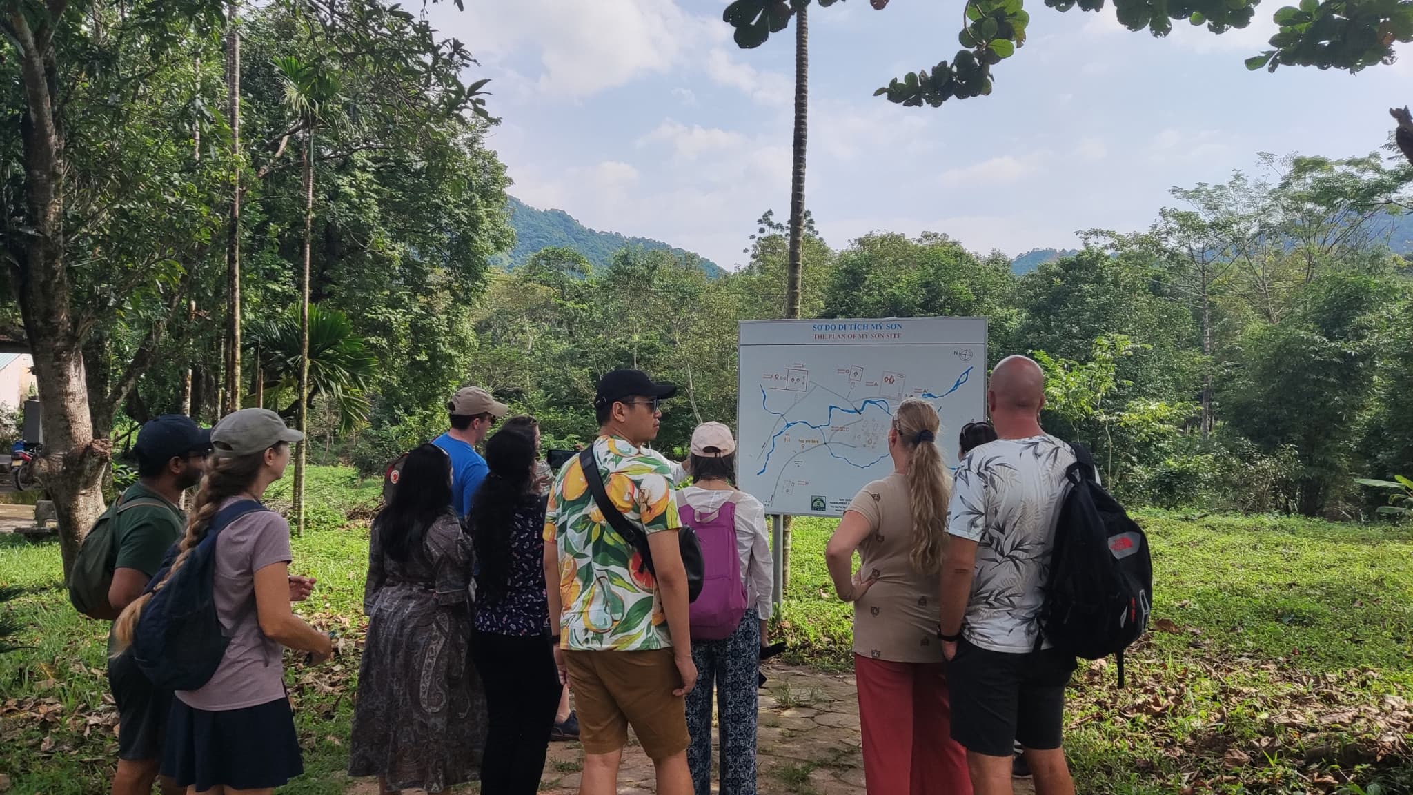 My Son Sanctuary Tour from Da Nang with Thu Bon River Cruise - image 12