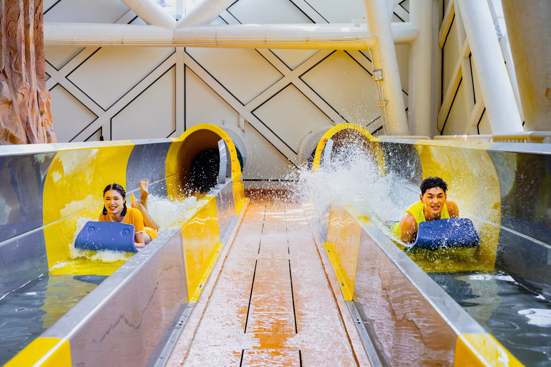 Studio City Water Park - image 5