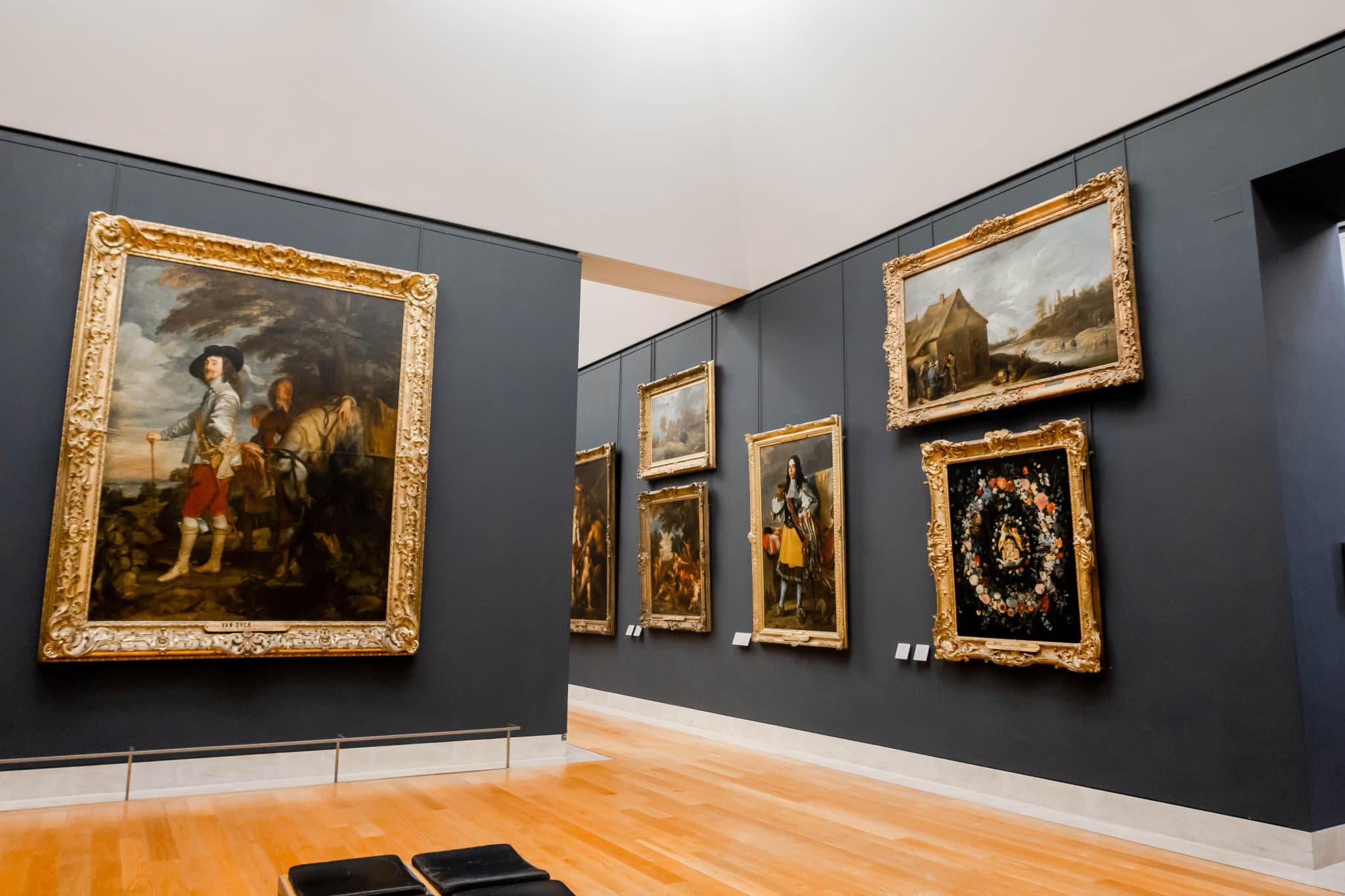 COMBO: Paris Museum Pass + Seine River Sightseeing Cruise by Bateaux Parisiens - main image