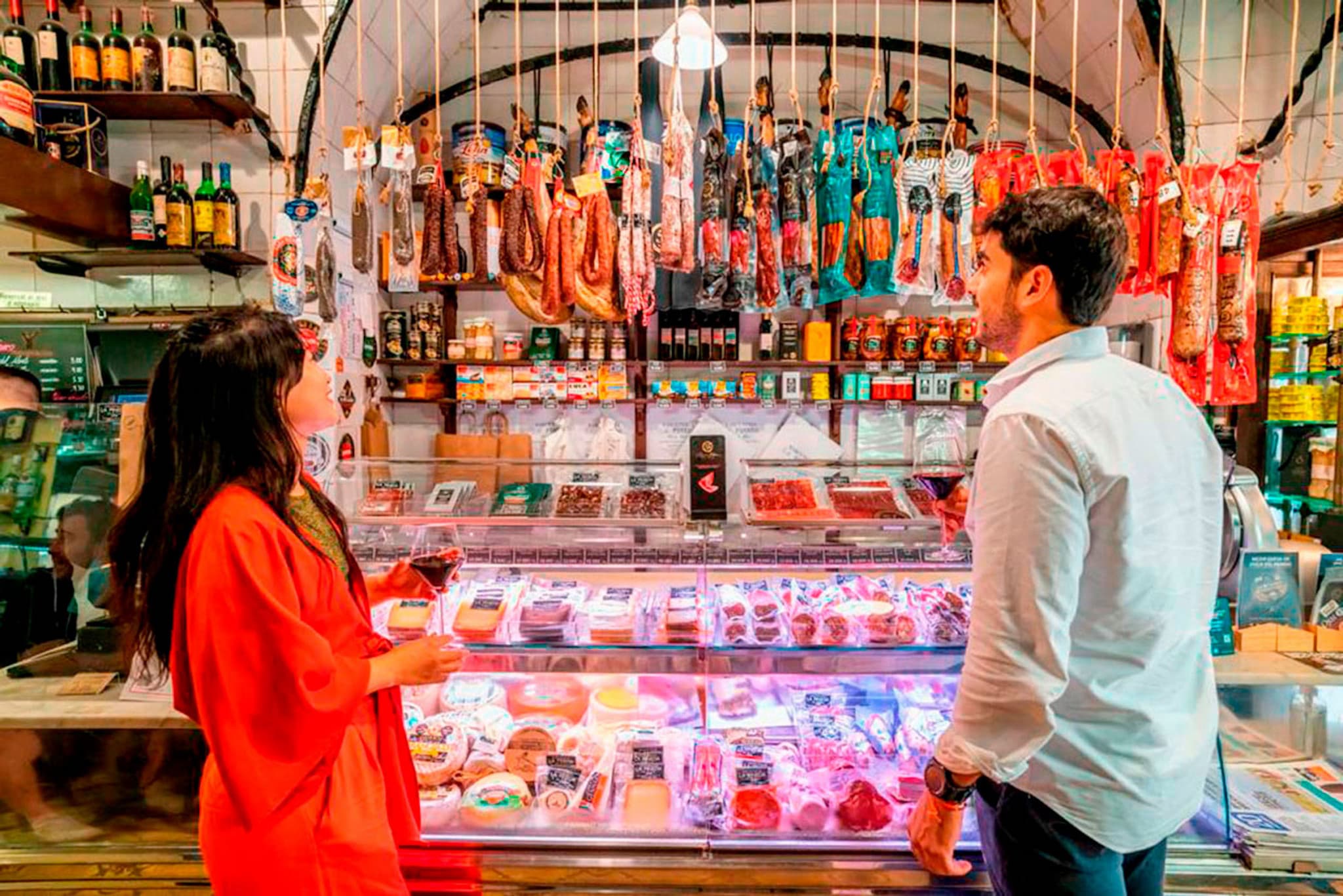 Barcelona Old Town Walking Tour with Flamenco Show and Tapas Dinner - image 7