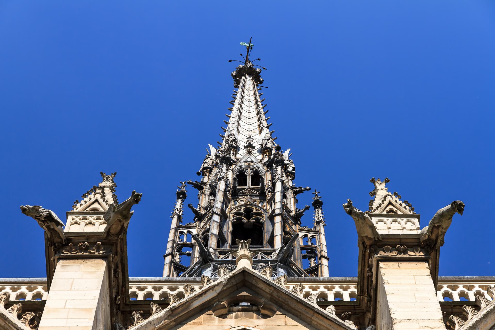 Sainte Chapelle Ticket - image 8